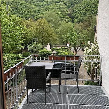 Ferienwohnung Haus Osterlämmchen Ediger-Eller Exterior foto