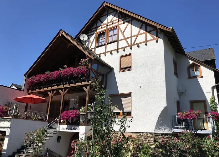 Haus Osterlaemmchen